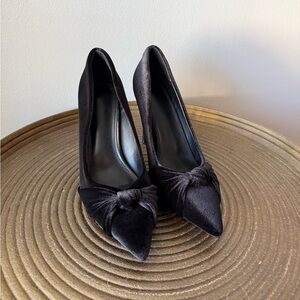 Black Velvet Women's Heels